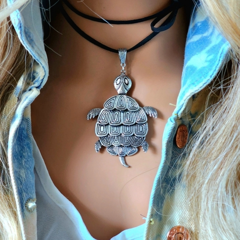 ❤️ Big Silver Pendant Turtle Black Leather Cord Silver Plated Necklace